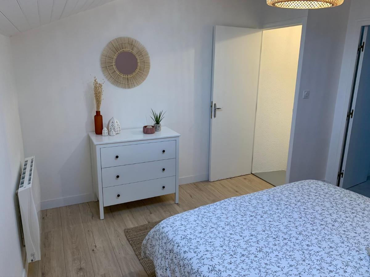 Logement Renove Et Moderne Au Sacre Coeur Cholet Exterior photo