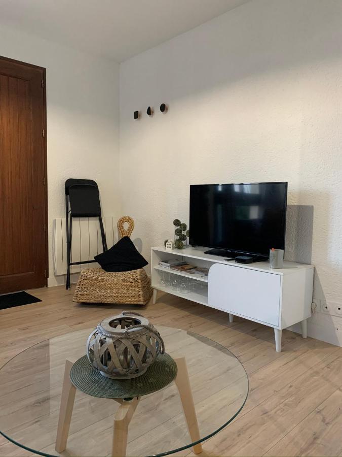 Logement Renove Et Moderne Au Sacre Coeur Cholet Exterior photo